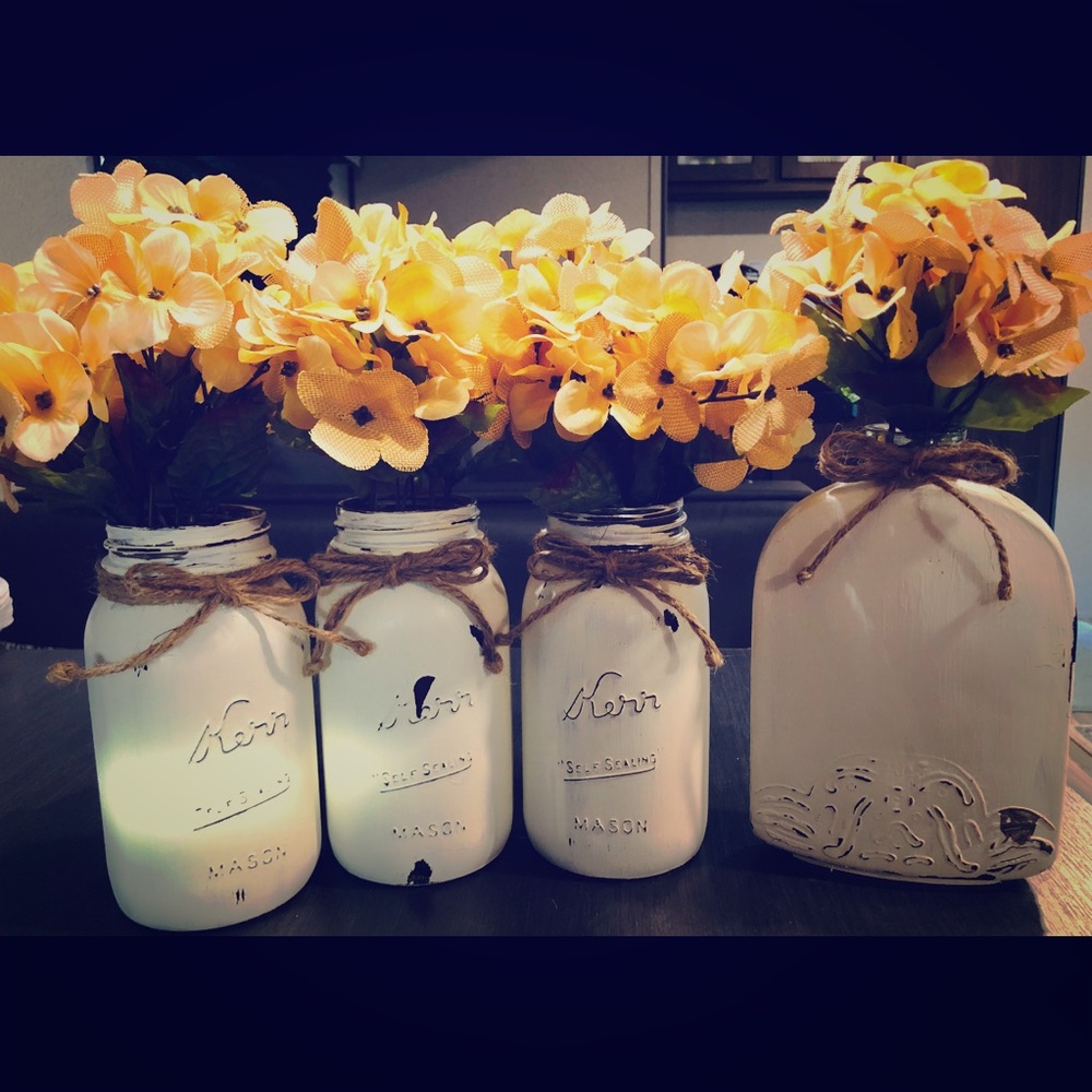 Mason Jar Centerpieces/decor